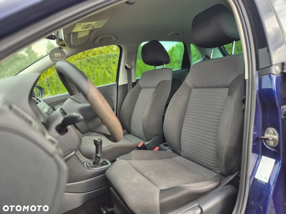 Volkswagen Polo - 9