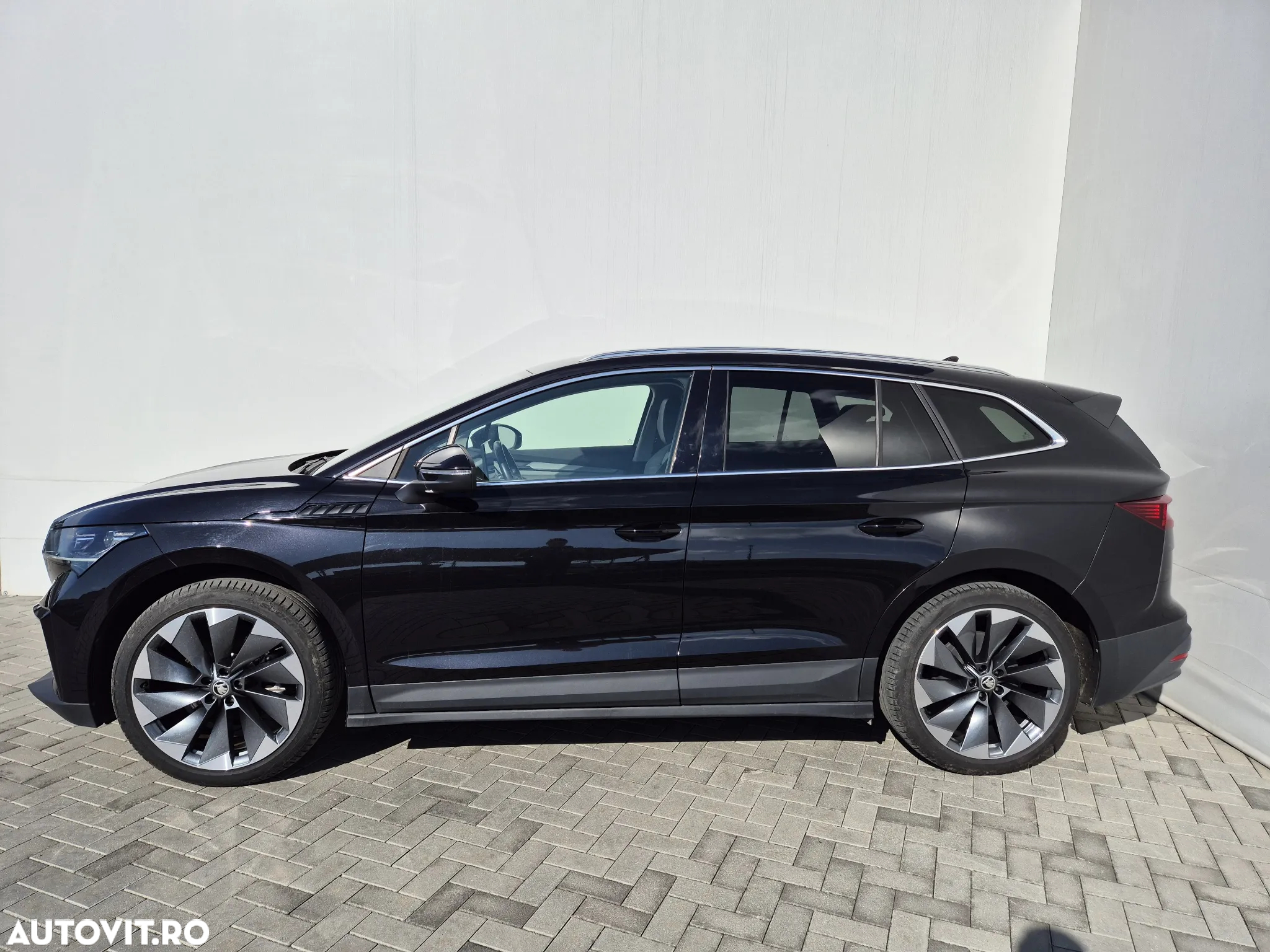 Skoda Enyaq iV Electric 60 - 2
