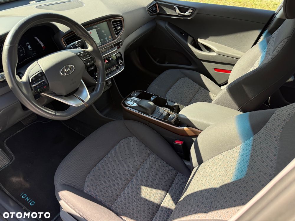 Hyundai IONIQ Premium - 7