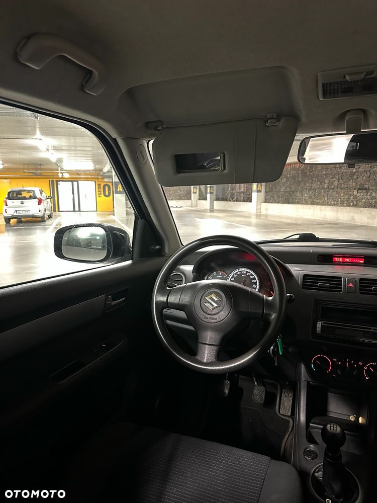 Suzuki Swift 1.3 DDiS Club - 15