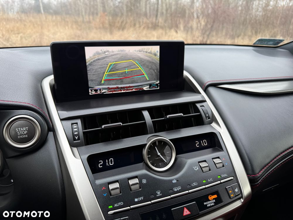 Lexus NX 300 F Sport AWD - 38