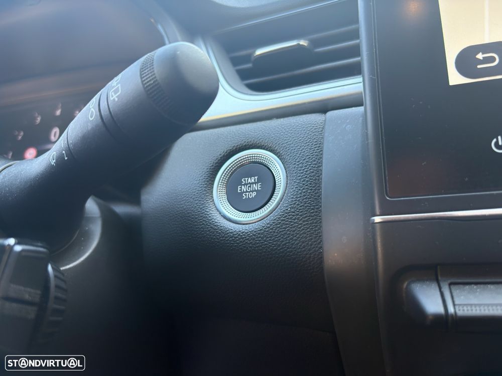 Renault Captur 1.0 TCe Intens Bi-Fuel - 21