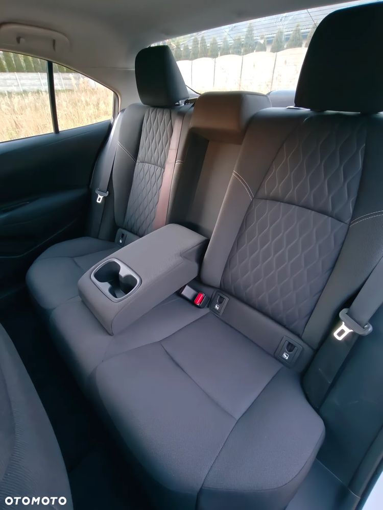 Toyota Corolla - 21