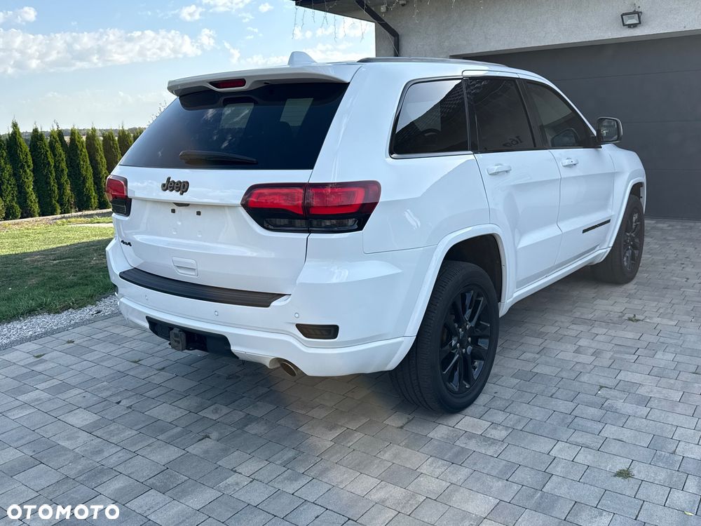 Jeep Grand Cherokee - 6
