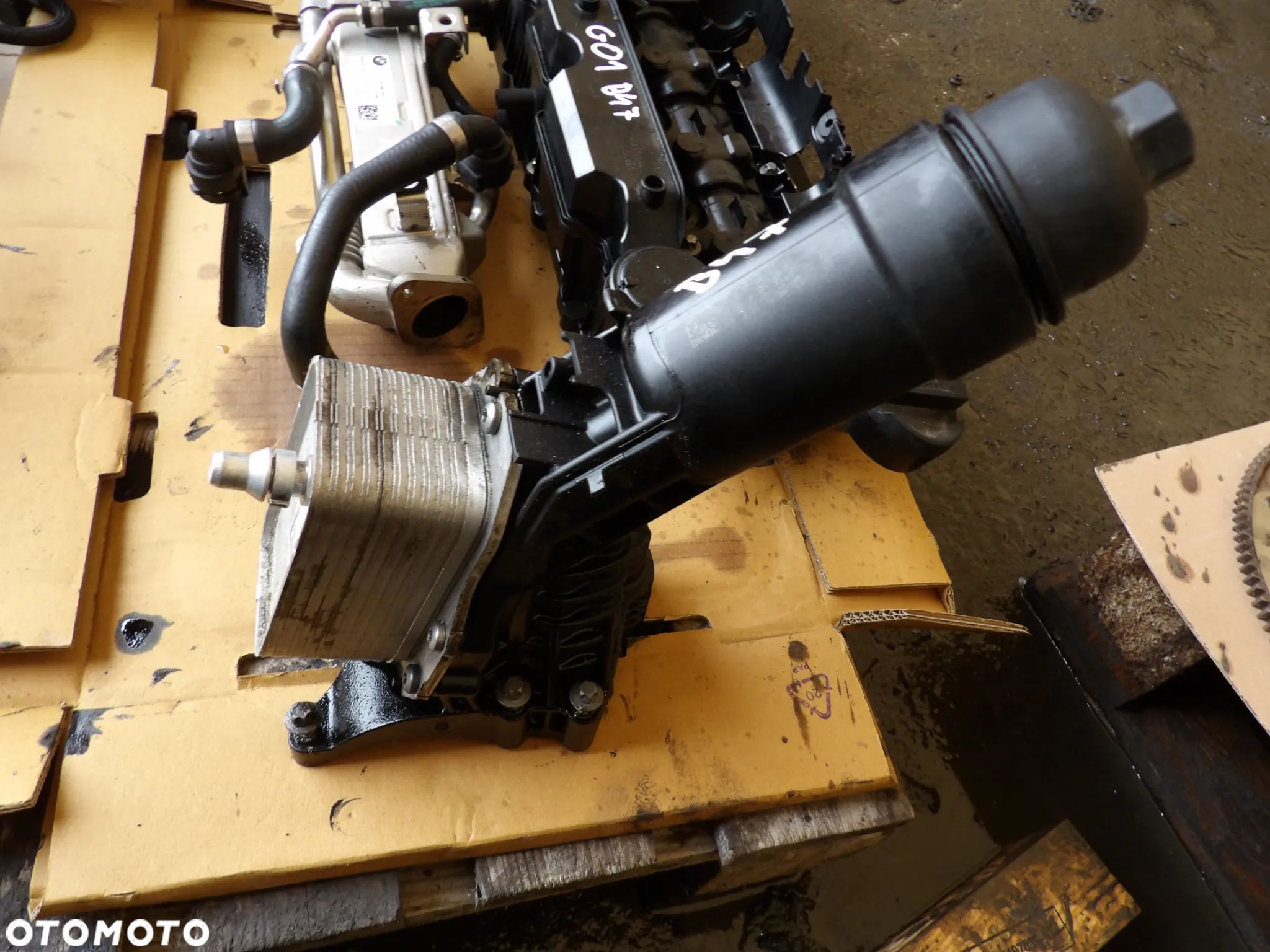 BMW - G01 - B47 D20B - OBUDOWA FILRA OLEJU - 8580417 - 1