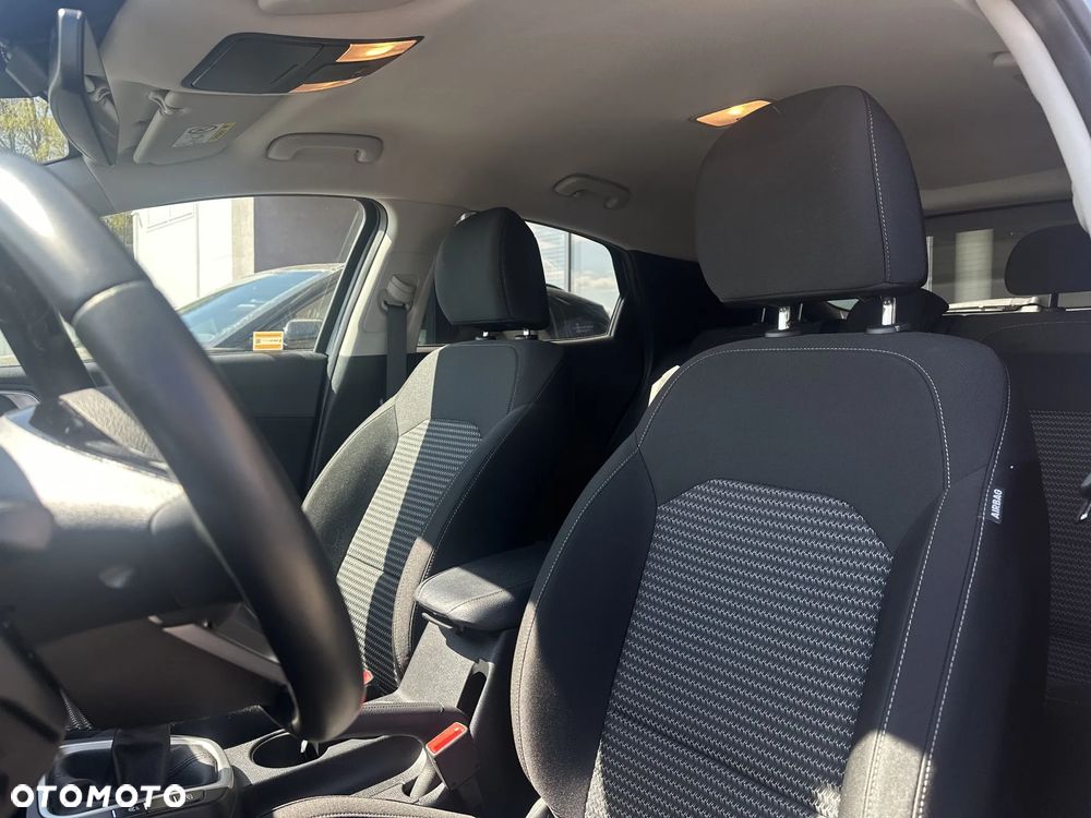 Kia XCeed 1.5 T-GDI M - 12