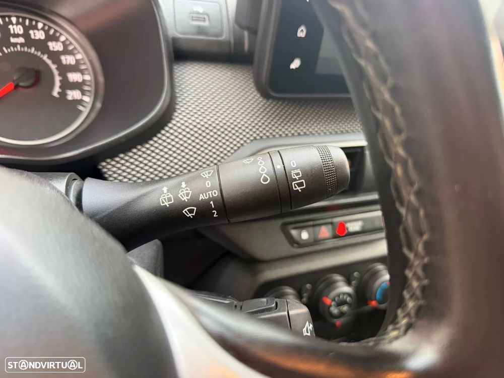 Dacia Sandero 1.0 TCe Essential - 7