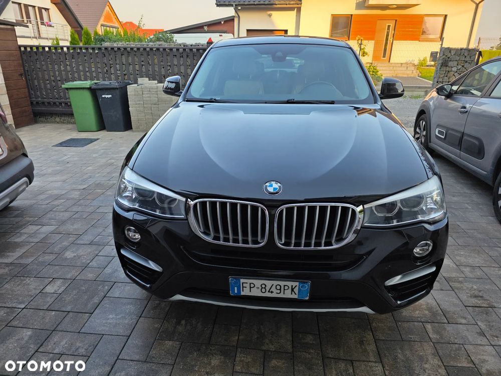 BMW X4 xDrive20d xLine sport - 4