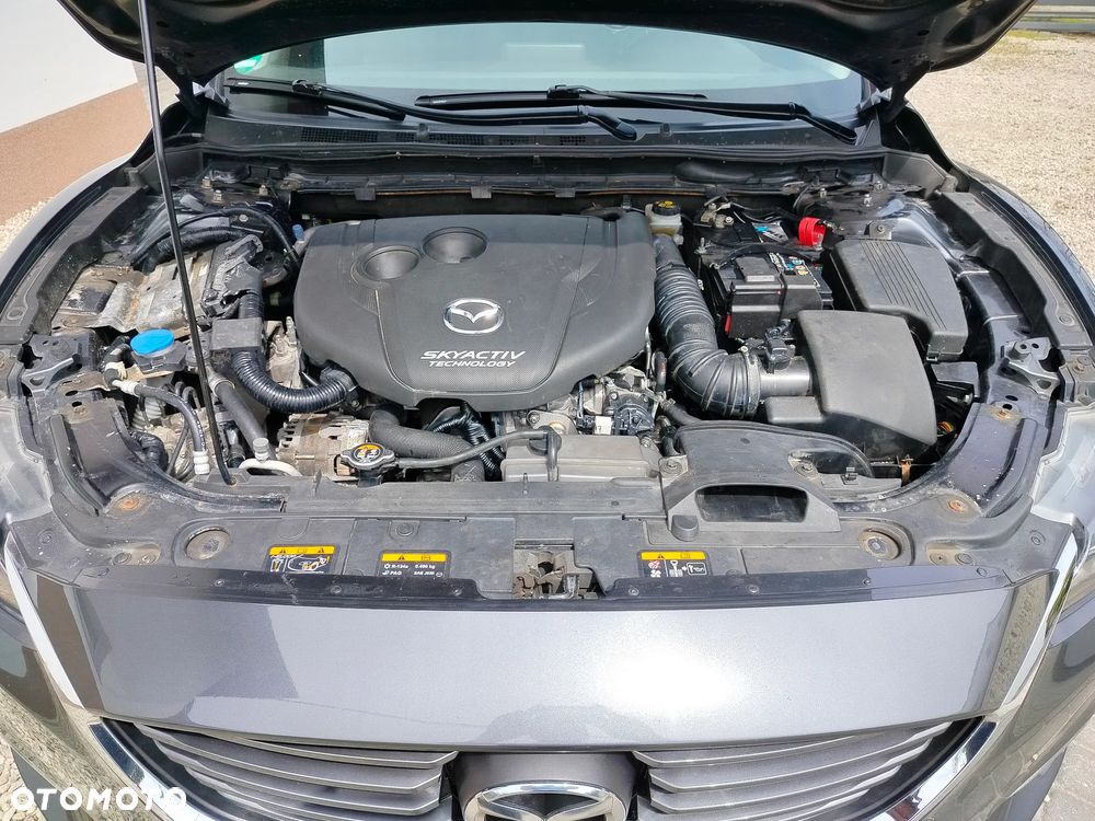 Mazda 6 - 12