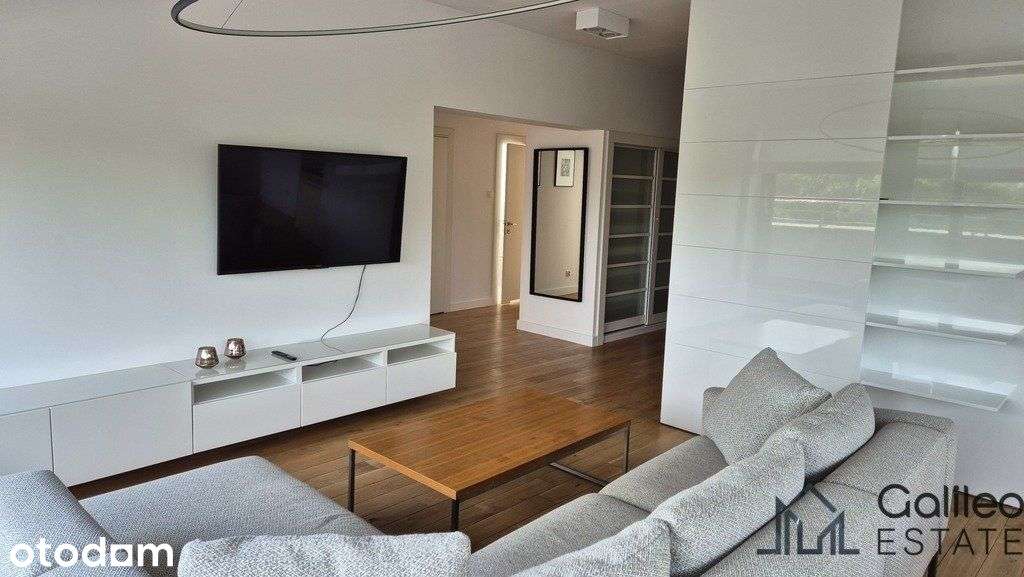 Przestronny apartament w centrum, widok na park - Pełny obrazek: 2/12