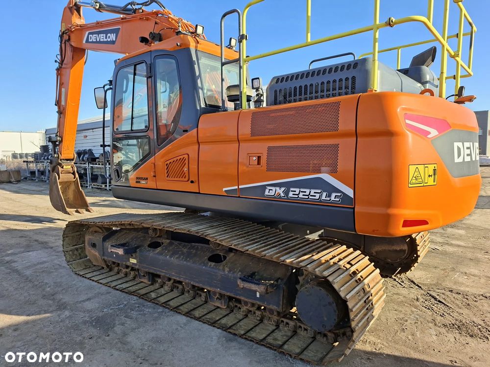 Doosan DX225LC-7 - 1