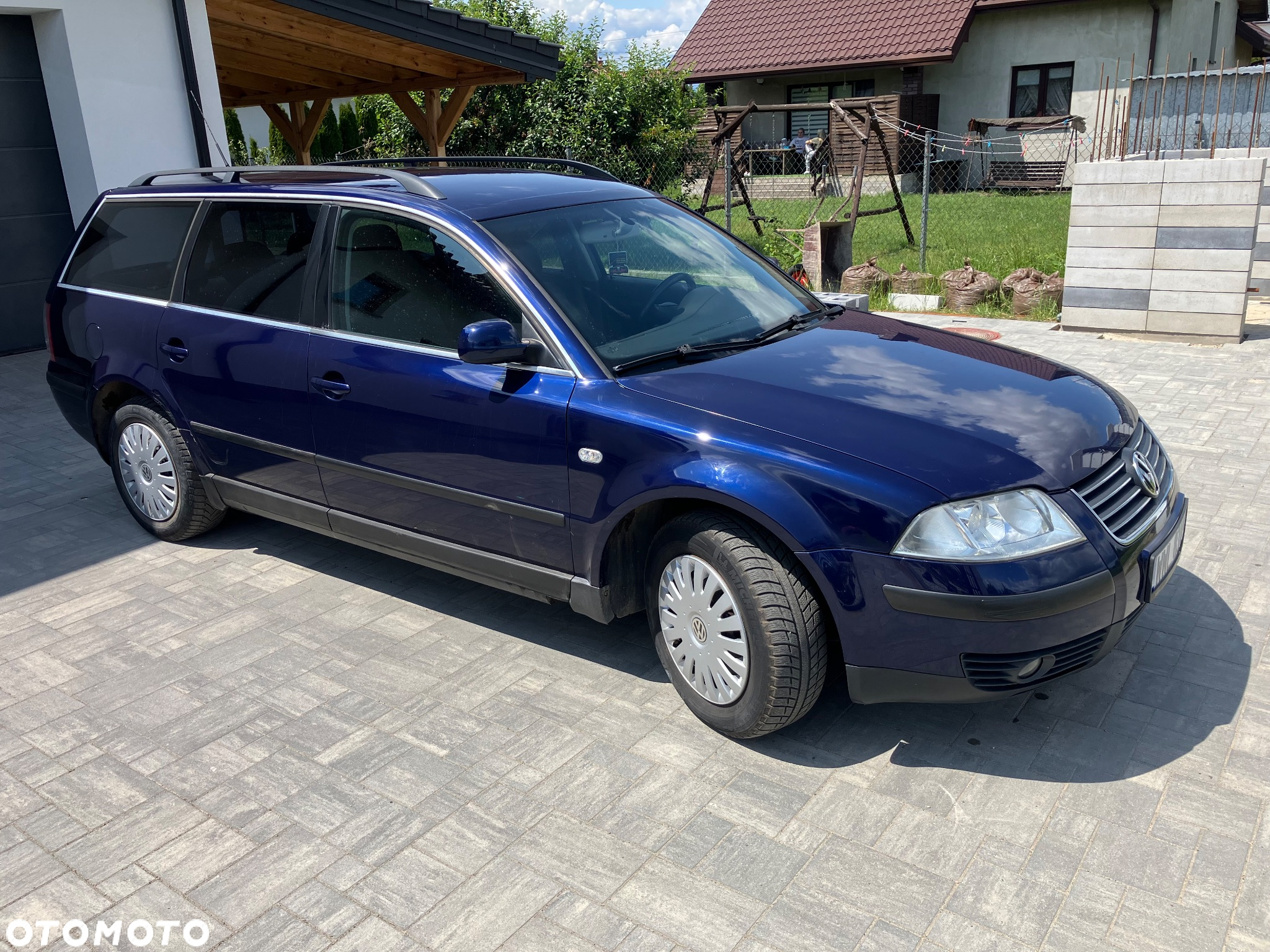 Volkswagen Passat 1.9 TDI Highline - 3