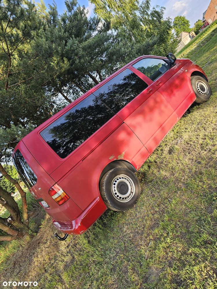 Volkswagen Caravelle - 4