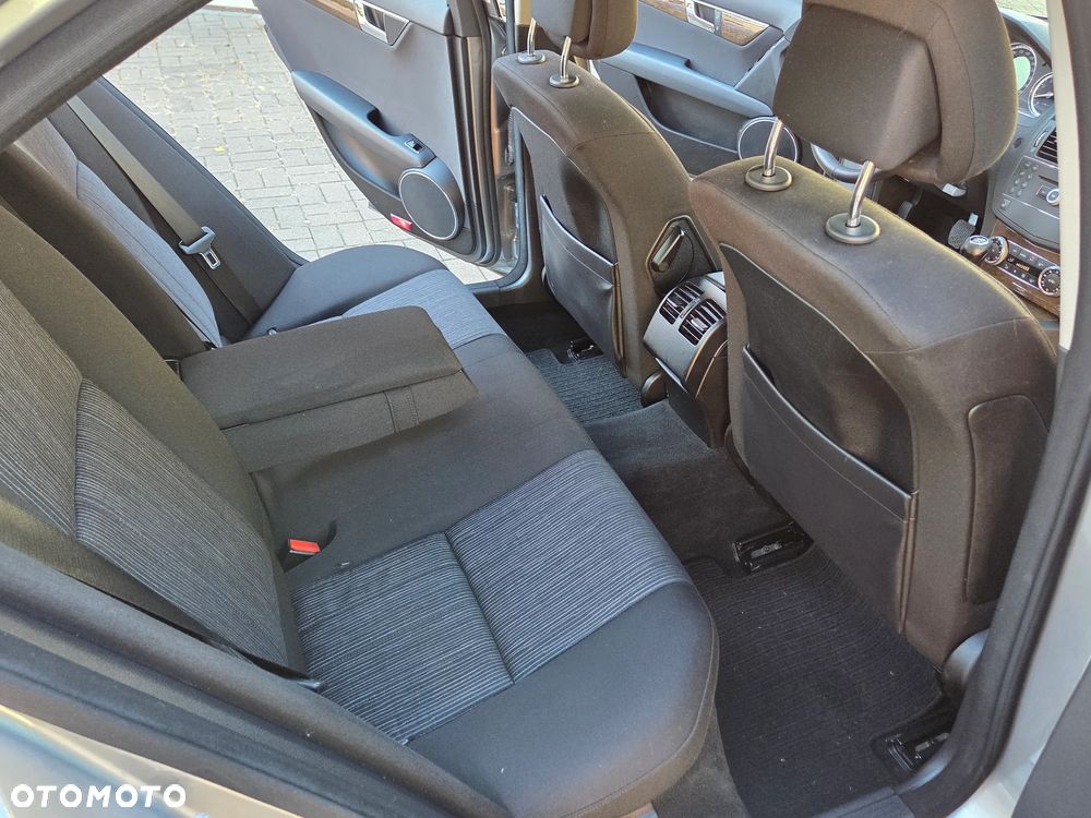 Mercedes-Benz Klasa C 200 Kompressor Elegance - 21