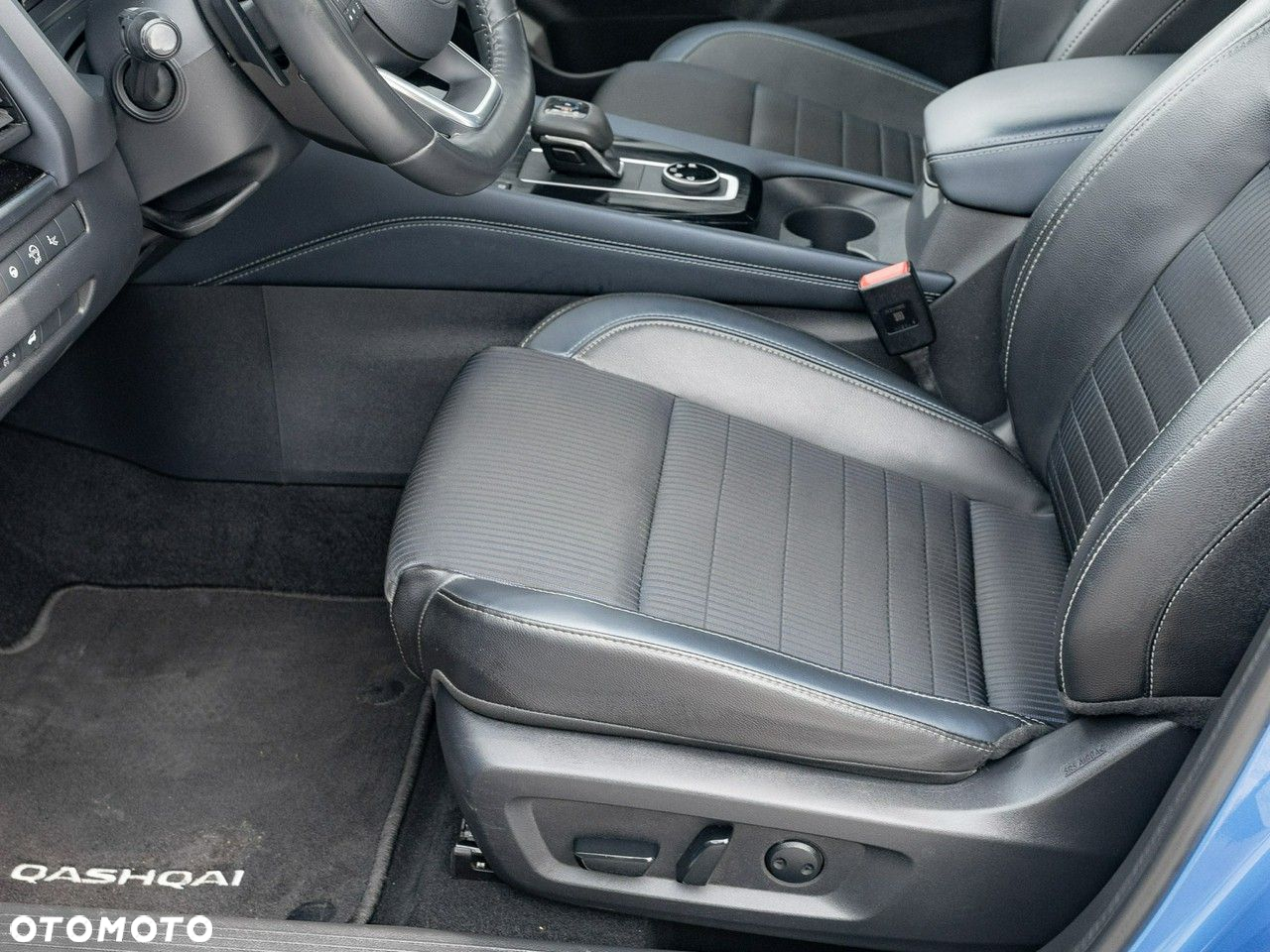 Nissan Qashqai - 14