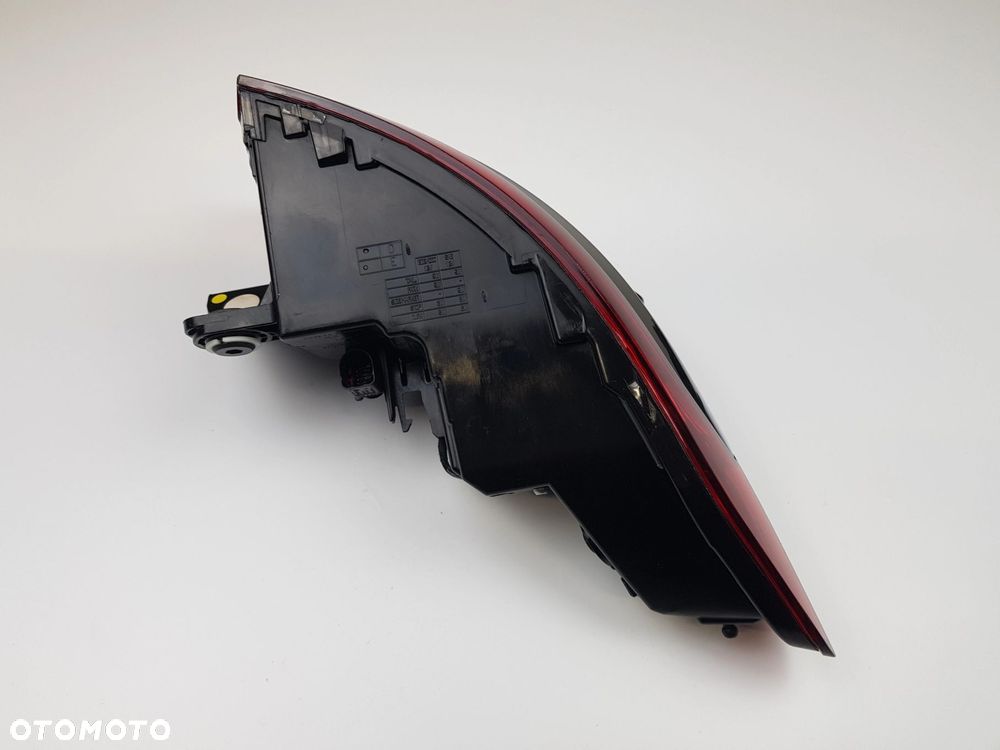 Lampa tylna Lewy Tył Audi A8 S8 D5 4N0945069A - 3