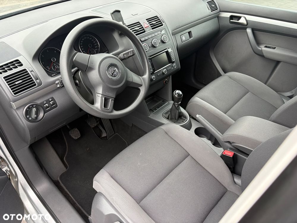 Volkswagen Touran 1.6 TDI BMT Trendline - 12