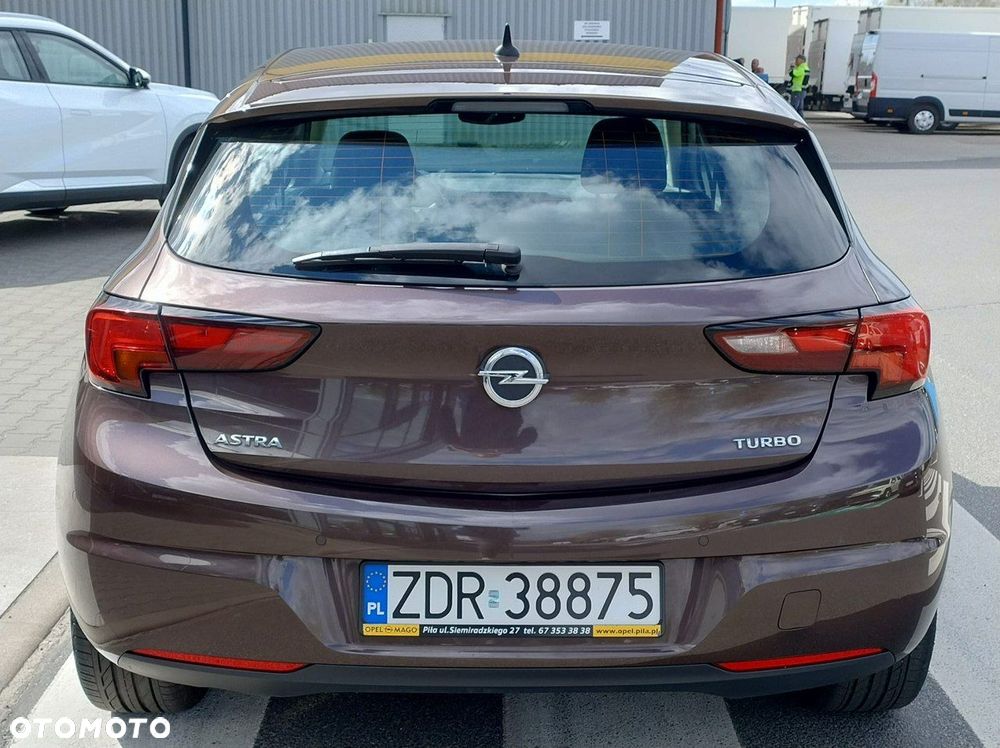 Opel Astra - 4