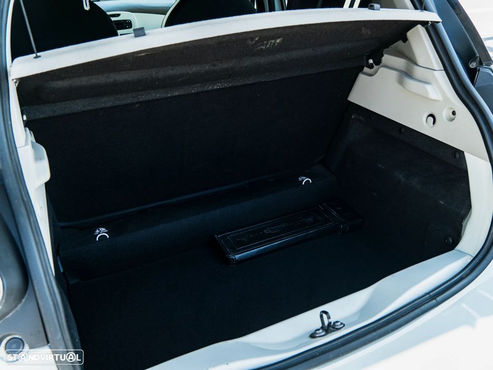 Renault Zoe (c/ Bateria) Life 40 Q90 - 27