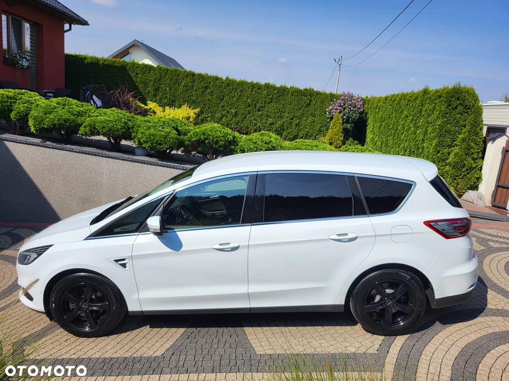 Ford S-Max 2.0 TDCi Titanium PowerShift - 2