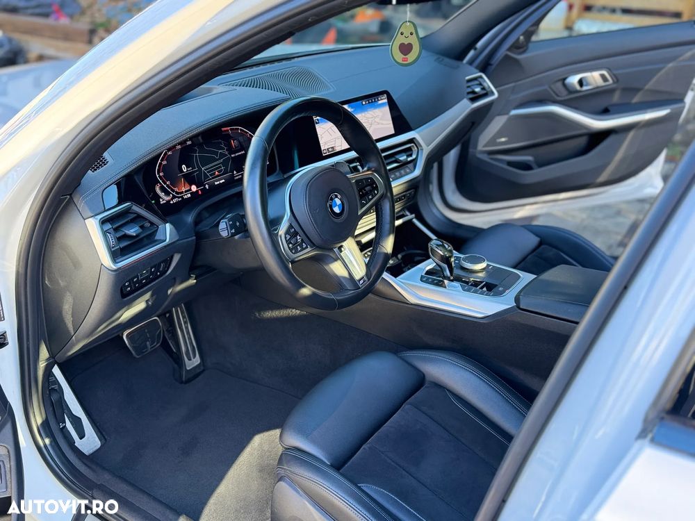 BMW Seria 3 330d xDrive Aut. M Sport - 10