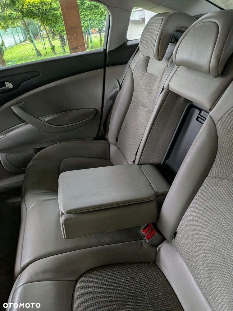 Citroën C5 2.0 HDi Exclusive - 28