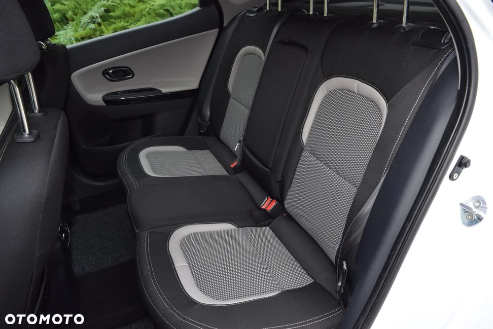 Kia Ceed 1.4 CVVT Dream Team Edition - 12