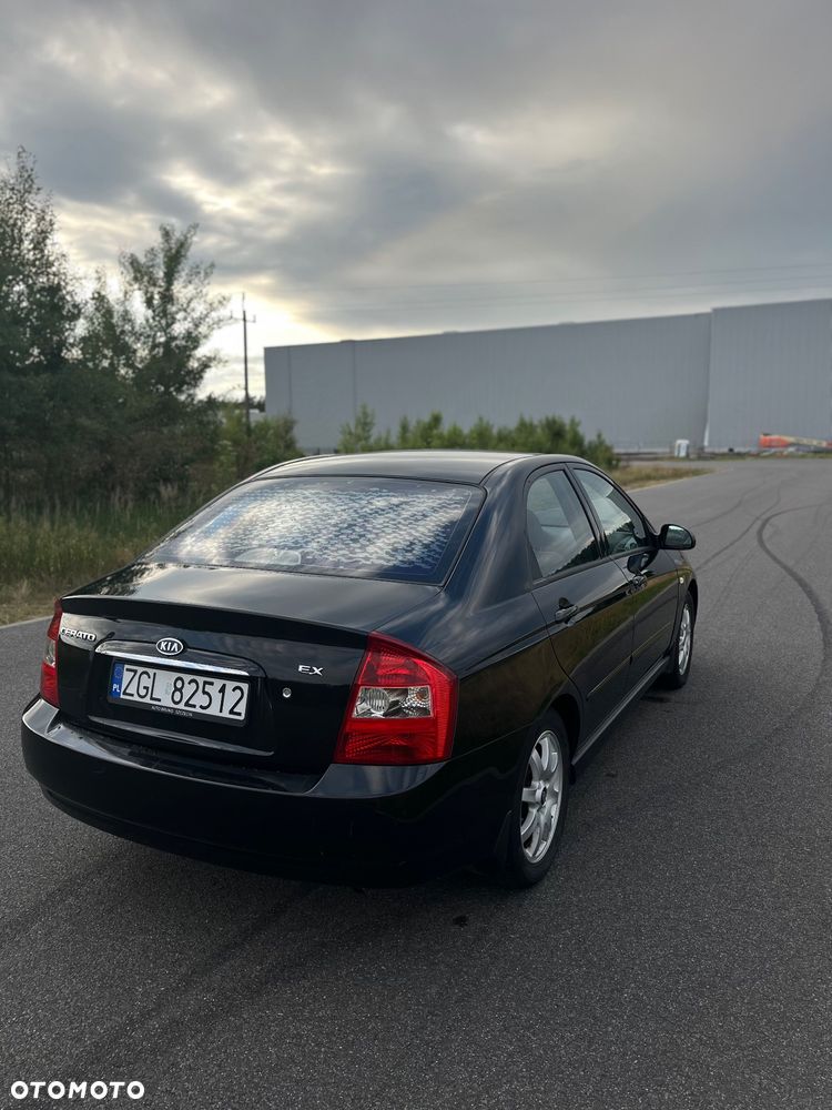Kia Cerato 2.0 EX - 5