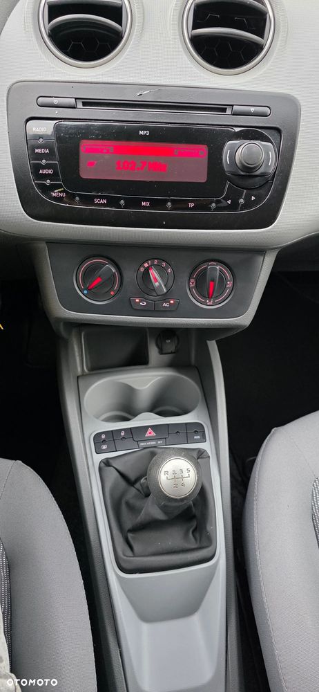 Seat Ibiza 1.4 16V Style - 17
