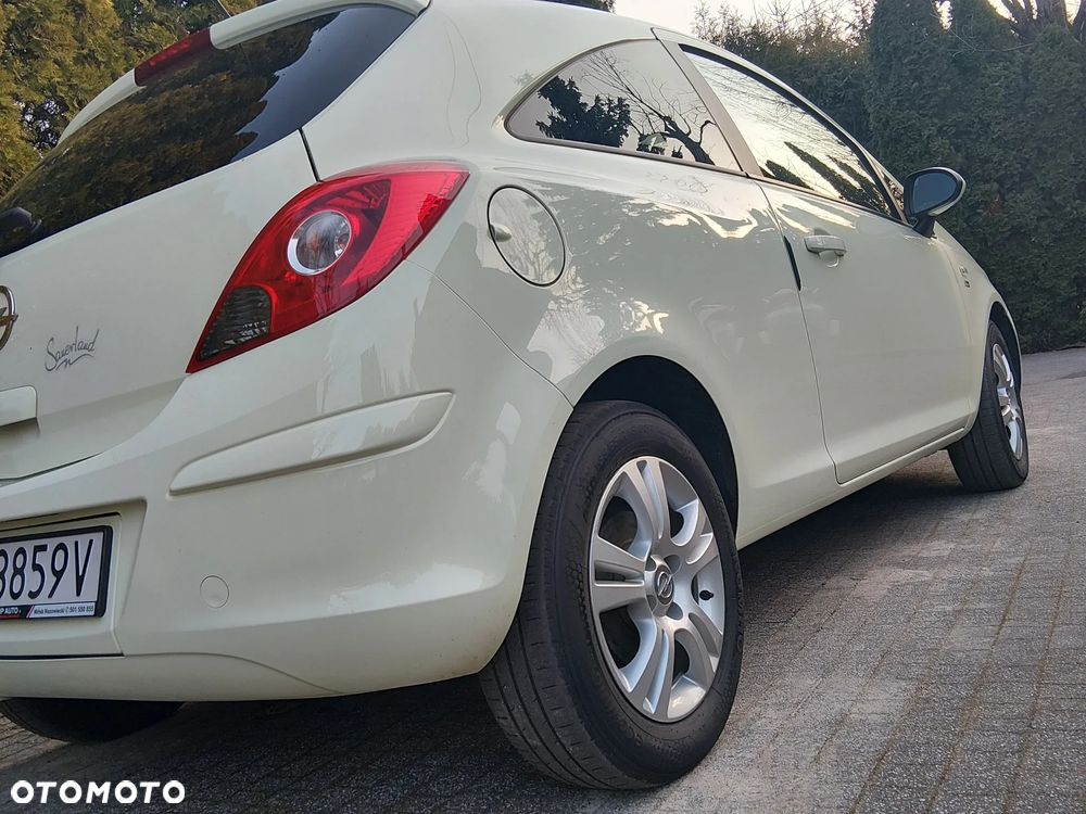 Opel Corsa 1.4 16V 150 Jahre - 7