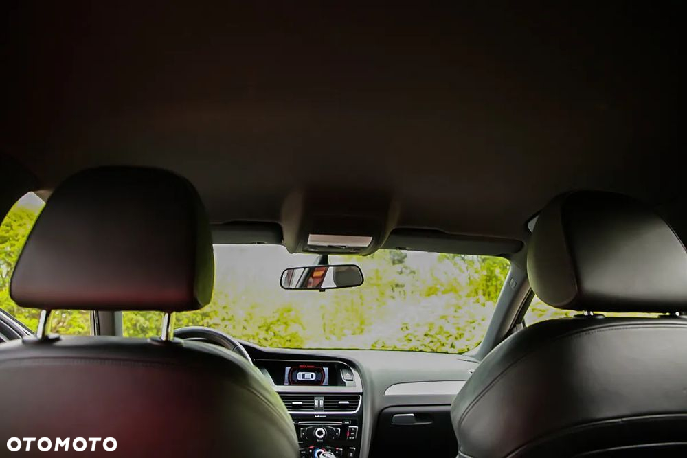 Audi A4 1.8 TFSI quattro S line Sportpaket - 22