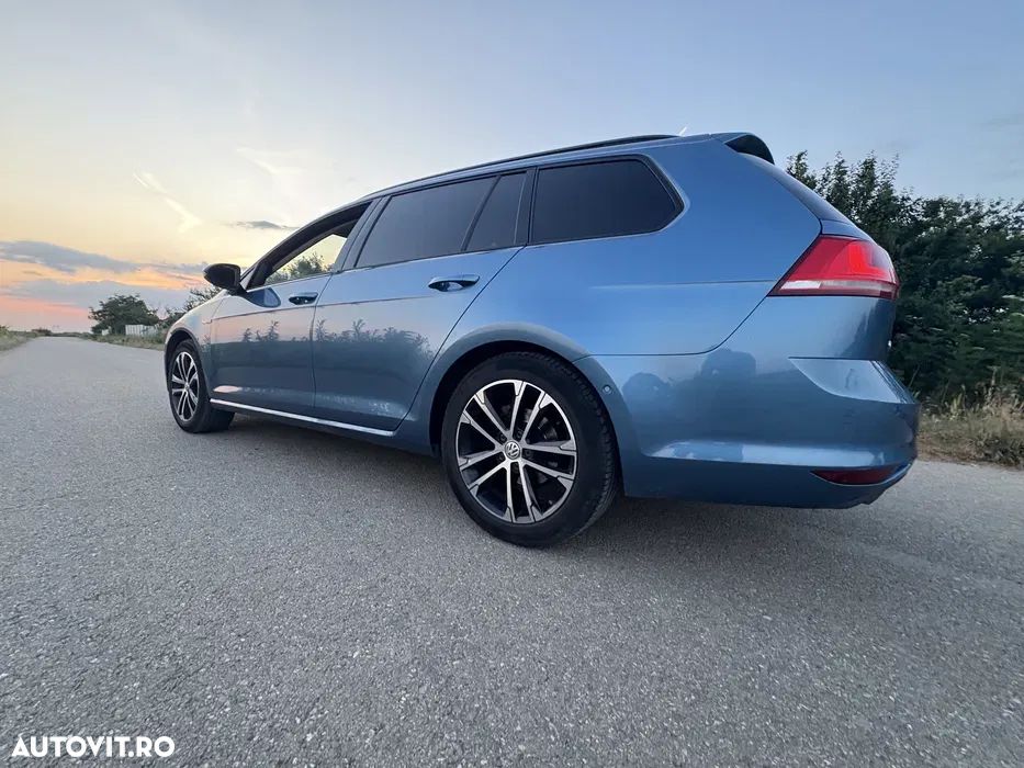 Volkswagen Golf 1.6 TDI BlueMotion Technology Cup - 6