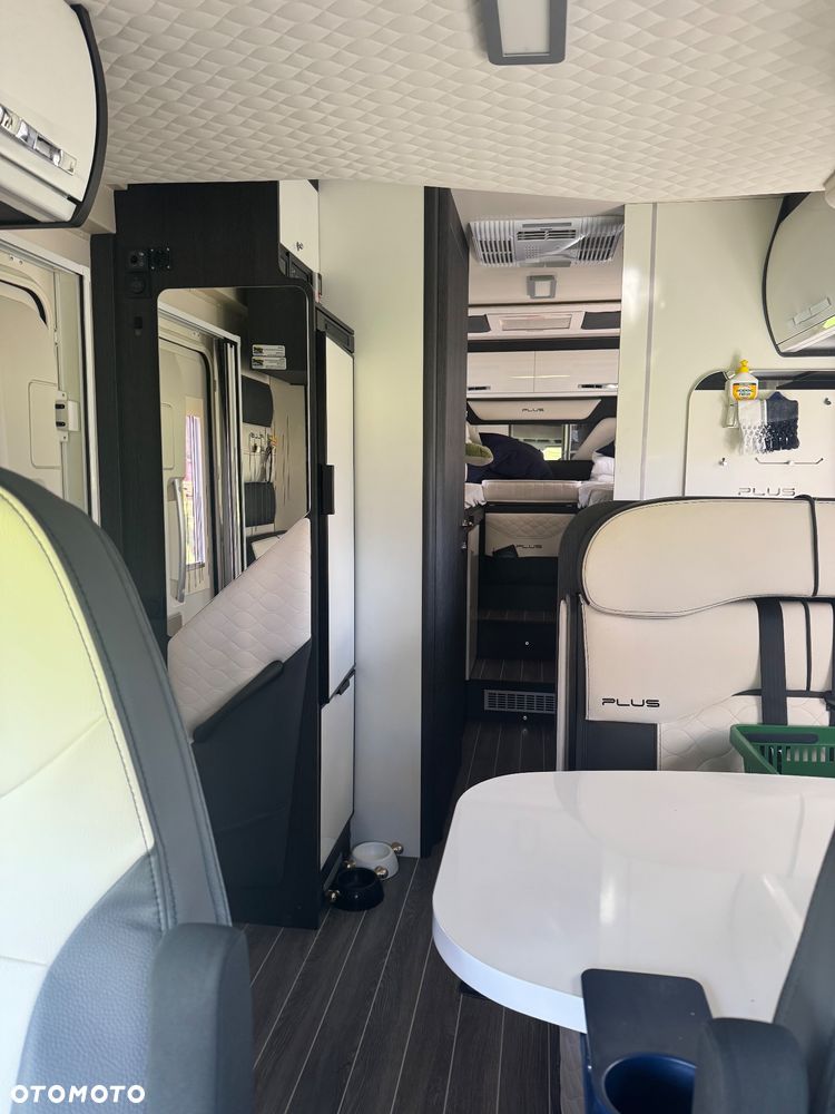 Ford Transit - 12