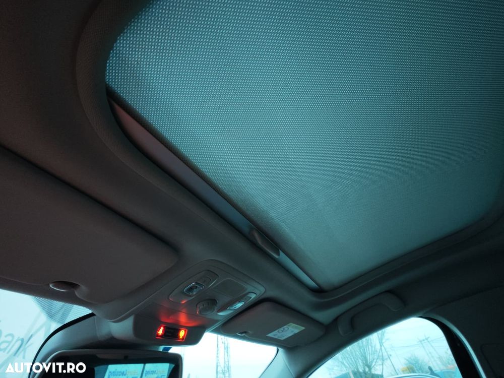 Renault Megane Grandtour ENERGY dCi 130 BOSE EDITION - 20