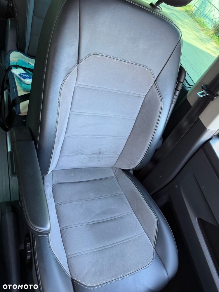 Volkswagen Multivan 2.0 TDI L1 Generation SIX 4Motion DSG - 33