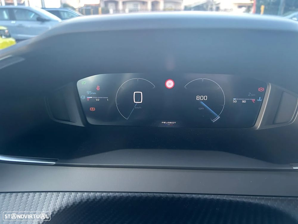 Peugeot 2008 1.2 Allure - 13