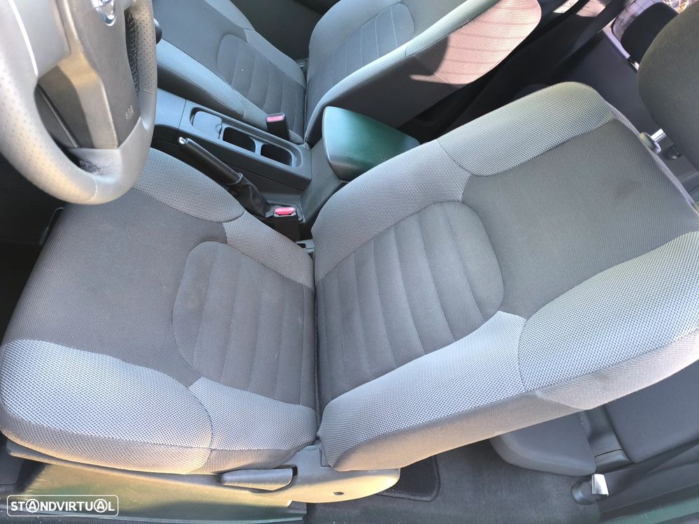 Nissan Navara Business - 14