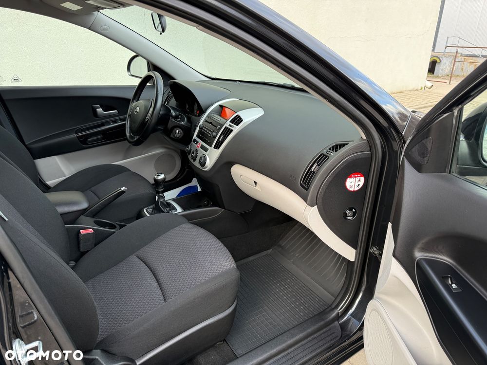 Kia Ceed 1.6 CVVT EX - 19