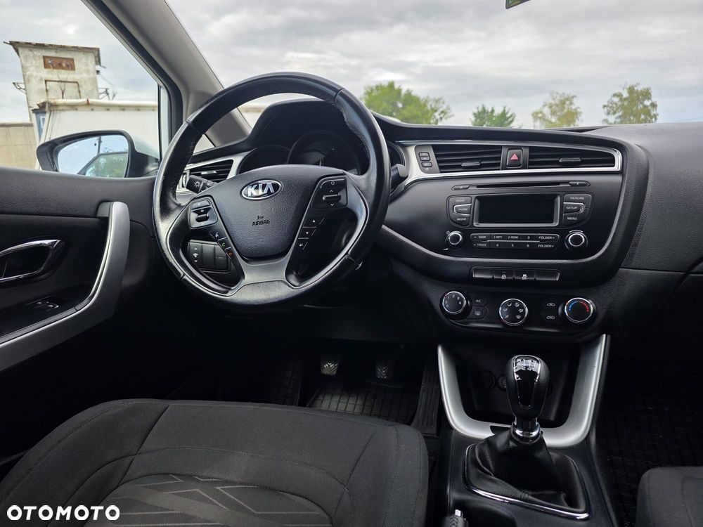 Kia Ceed 1.4 L - 2