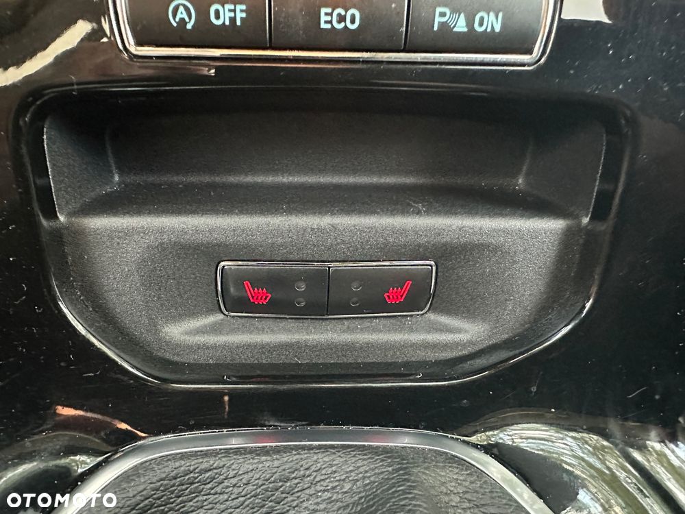 Ford Fiesta 1.0 EcoBoost STart-Stop Titanium - 8