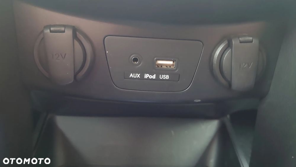 Hyundai i30 blue 1.6 GDI Passion - 19