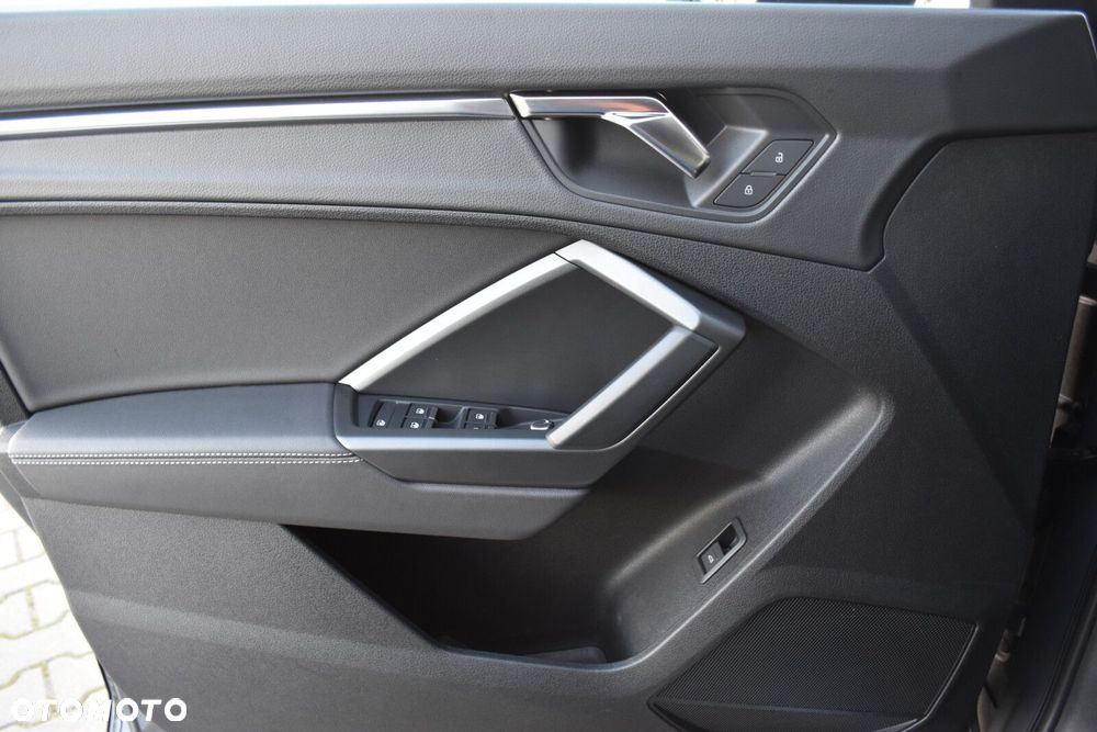 Audi Q3 35 TFSI Advanced S tronic - 24