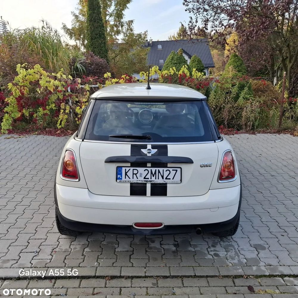 MINI ONE Standard - 4