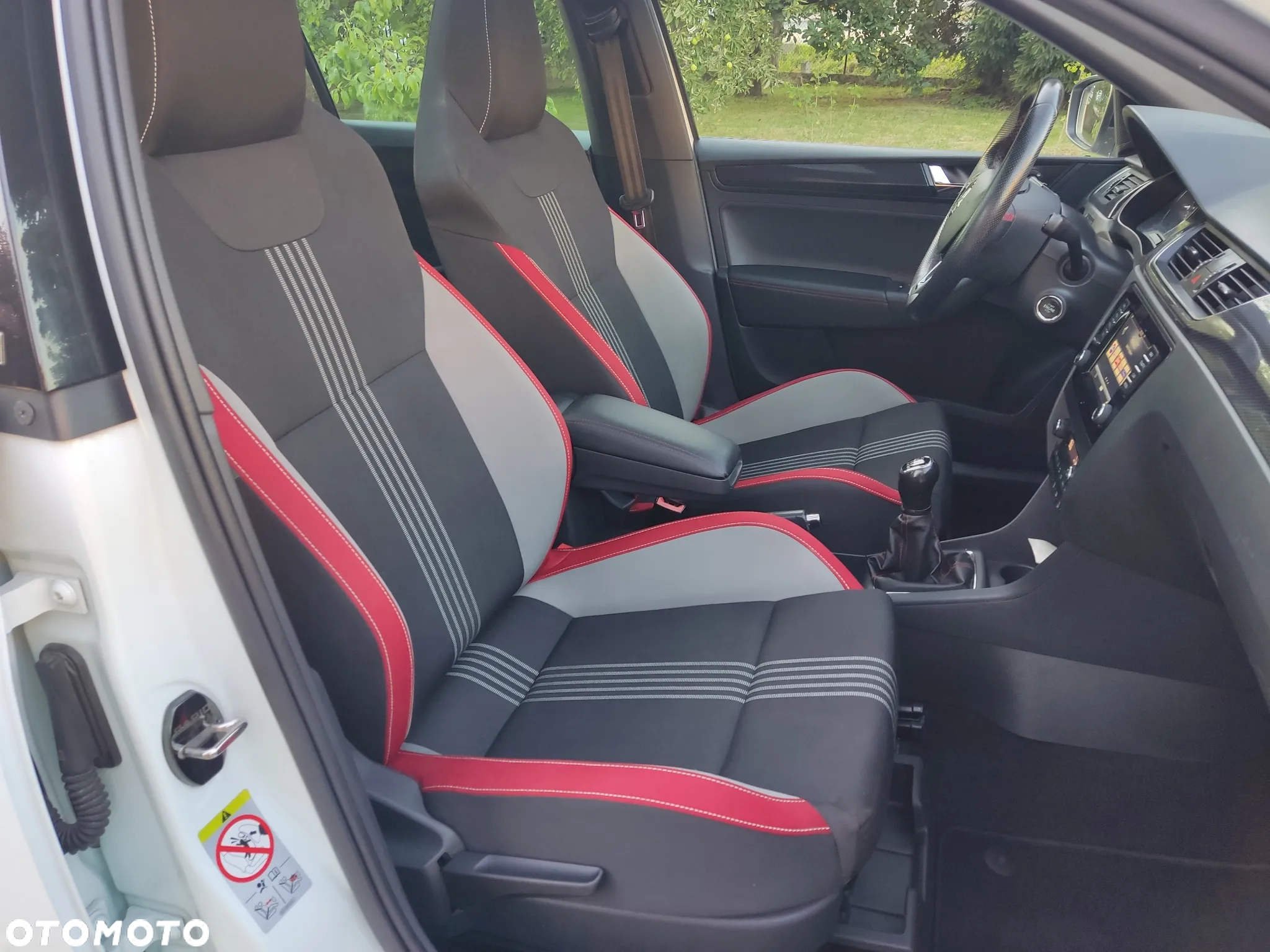 Skoda RAPID 1.0 TSI Monte Carlo - 18