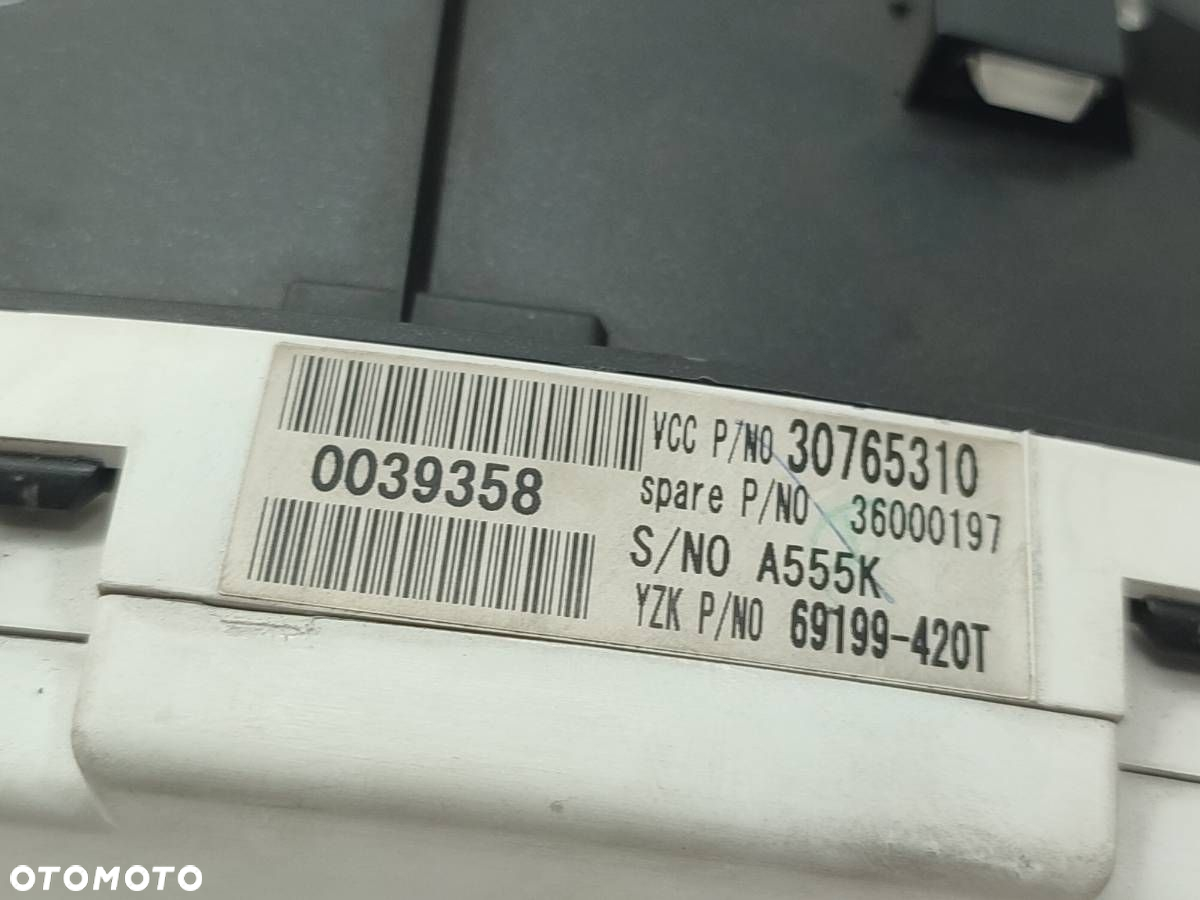 LICZNIK ZEGARY VOLVO V50 1.6 D EU 30773210 - 7