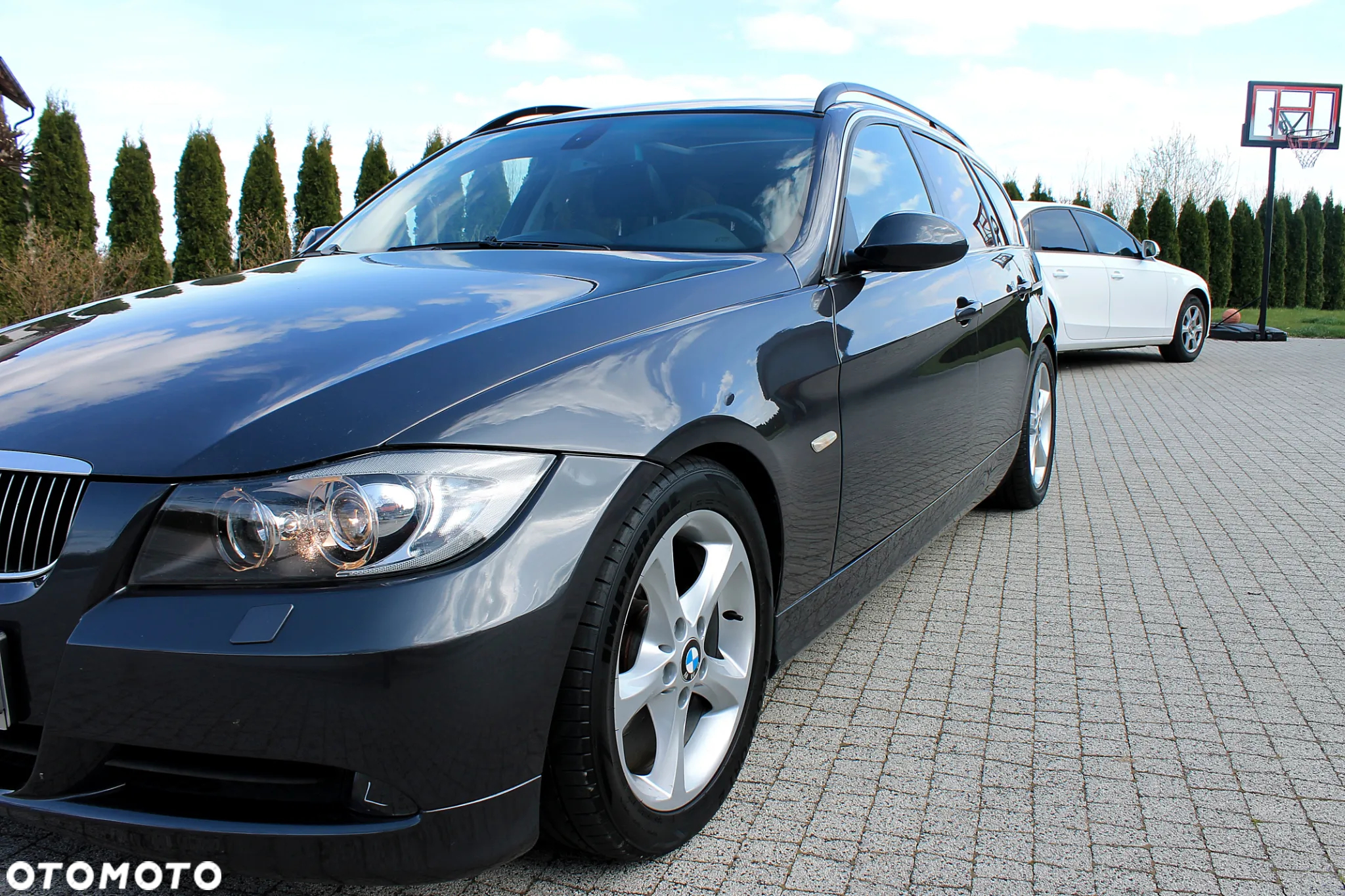 BMW Seria 3 325i Touring - 25