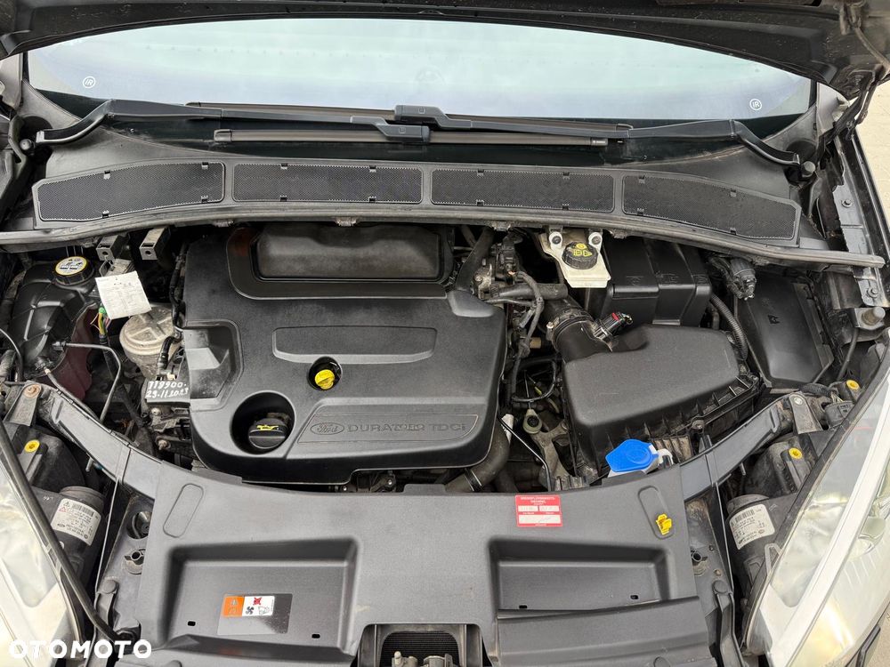 Ford S-Max 2.0 TDCi DPF Titanium X - 32