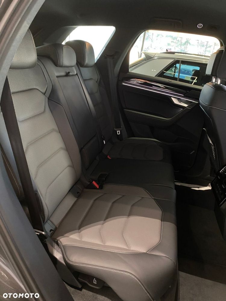 Volkswagen Touareg 3.0 V6 TDI 4Motion R-Line - 10