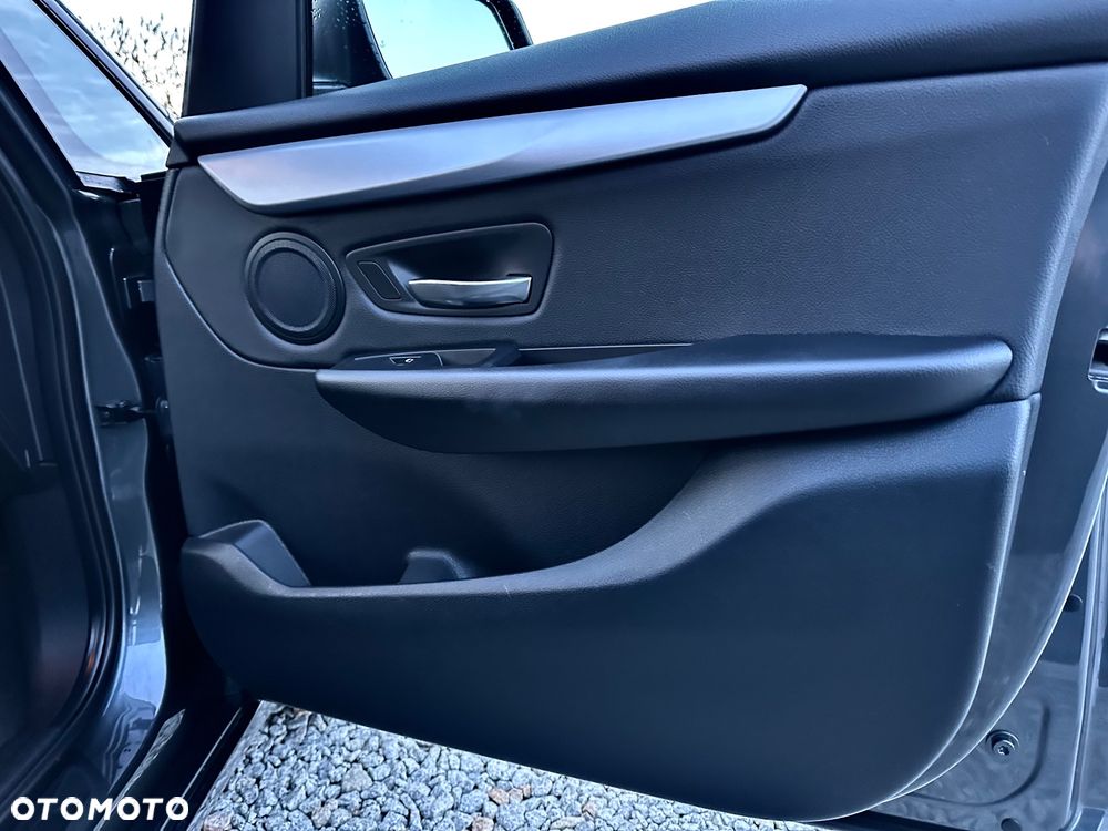 BMW Seria 2 218d Sport-Aut Advantage - 16