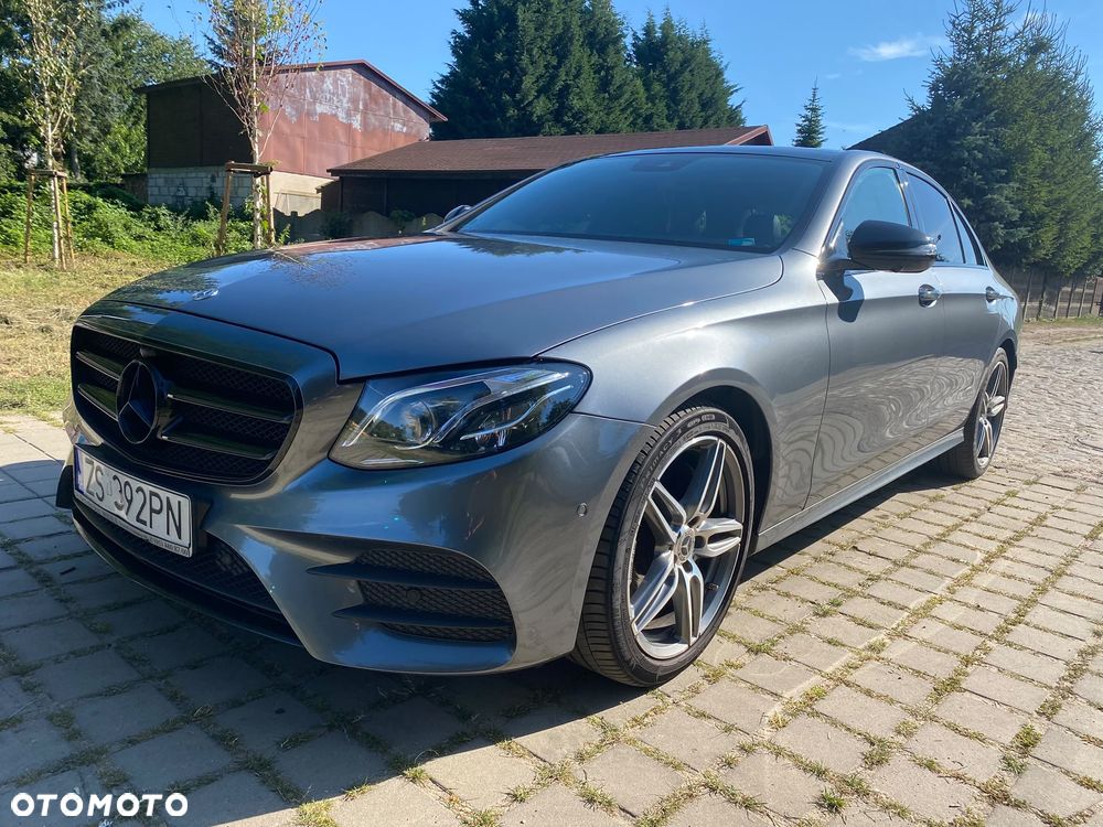 Mercedes-Benz Klasa E 220 d 4-Matic AMG - 1